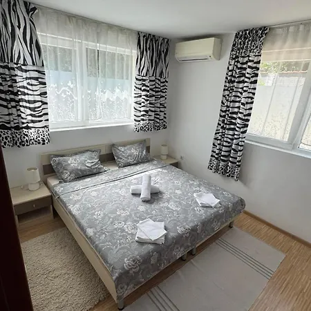 Sunny Day 7 Apartman *