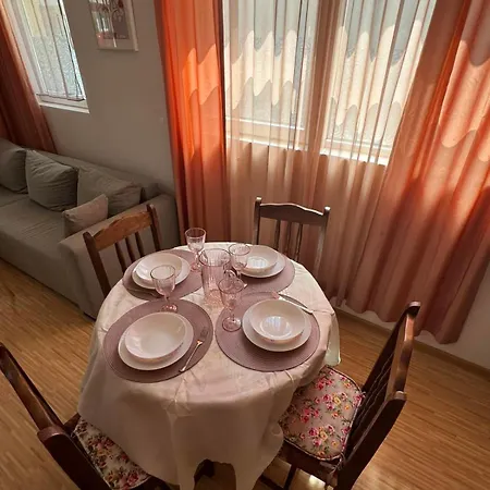 Sunny Day 7 Apartman Burgasz