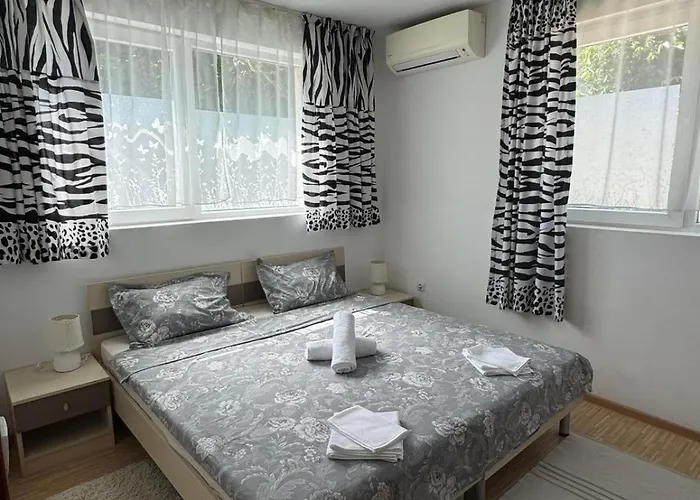 Sunny Day 7 Apartament *